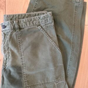 GAP Barrel Leg Utility Jean.